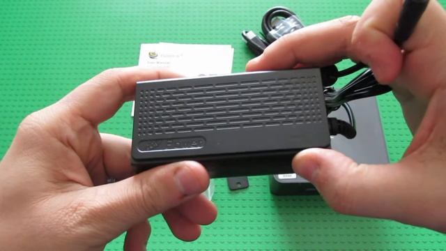 Unboxing Beelink SEi10 Intel i3-10110U Mini Computer смотреть онлайн