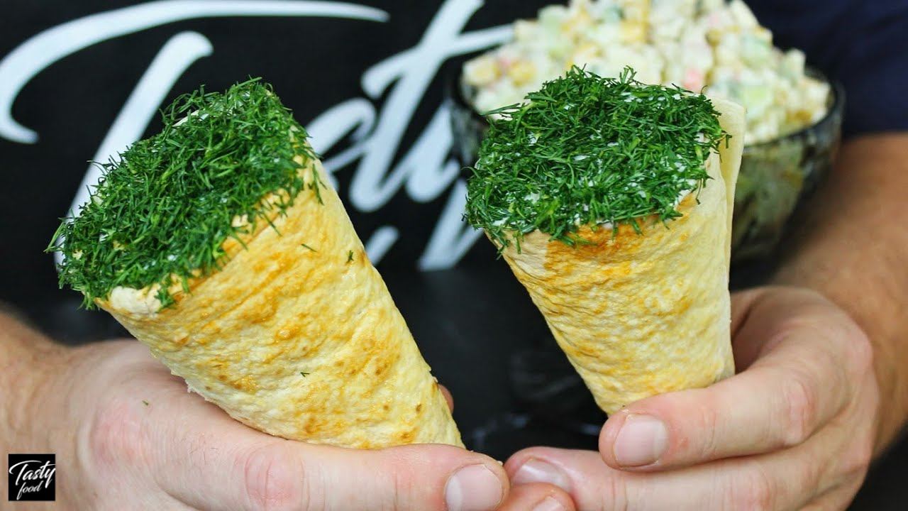 Закусочный Крабовый Салат из Простых Продуктов! смотреть онлайн