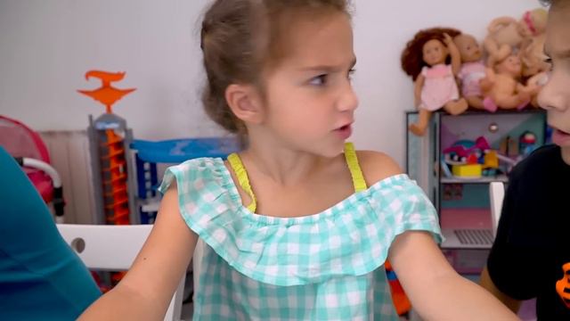 ПОЧЕМУ Мама РАЗОЗЛИЛАСЬ? Аминка Камиль и Папа РЕШАЮТ Кто ВО ВСЕМ ВИНОВАТ смотреть онлайн