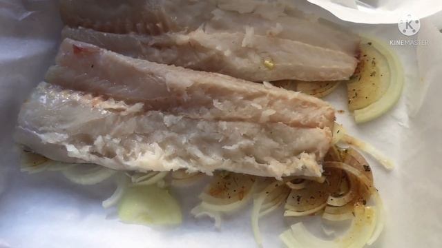 Рыбка,запечённая в духовке, в пикантном соусе - просто, вкусно и полезно! смотреть онлайн