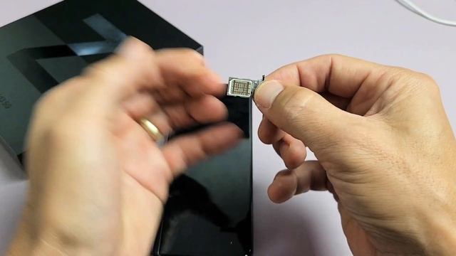 Galaxy Z Fold 3: How to Insert SIM Card & Check Mobile Settings смотреть онлайн