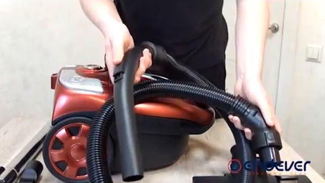 Пылесос мешкового типа ENDEVER SKYCLEAN VC-230 смотреть онлайн