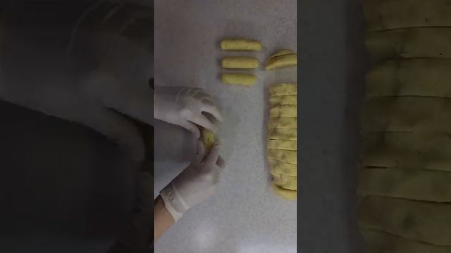 Если есть картошки и яйцо, быстрый, простой рецепт без мясо. Вкуснейшее блюдо. смотреть онлайн