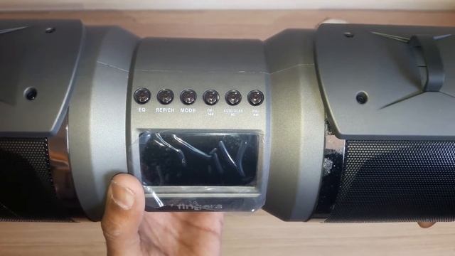 Fingers Grenade BT5 Bluetooth Speakers Unboxing смотреть онлайн