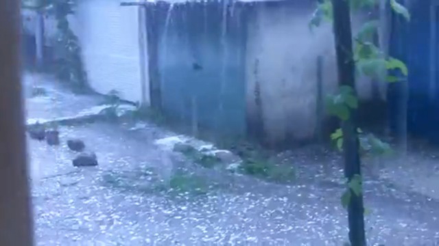 Град в Симферополе смотреть онлайн