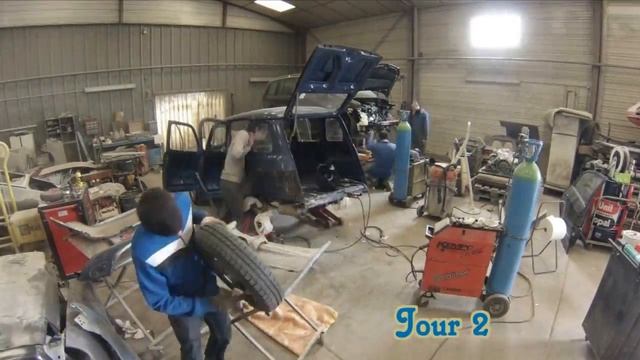 Restauration Renault 4L Complète смотреть онлайн