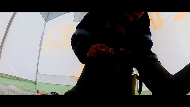 Уклейка по последнему льду, Можайское водохранилище д. Горетово смотреть онлайн