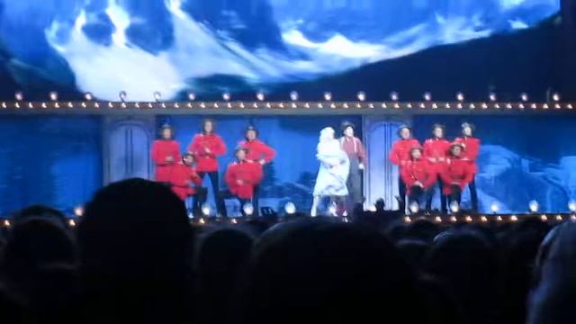 Monty Python's Flying Circus. 02 London. Bit shaky, soz !!!!! смотреть онлайн