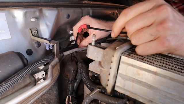 Aftermarket Gauges Installation. Diesel Boost and EGT on Nissan Patrol смотреть онлайн