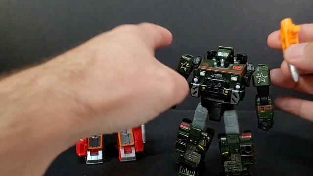 Transformers Legacy Evolution Toxitron G2 JAZZ Review смотреть онлайн