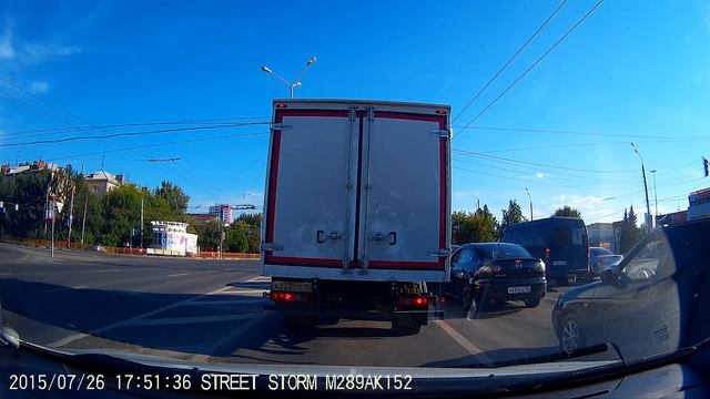 Разворот со второй полосы смотреть онлайн