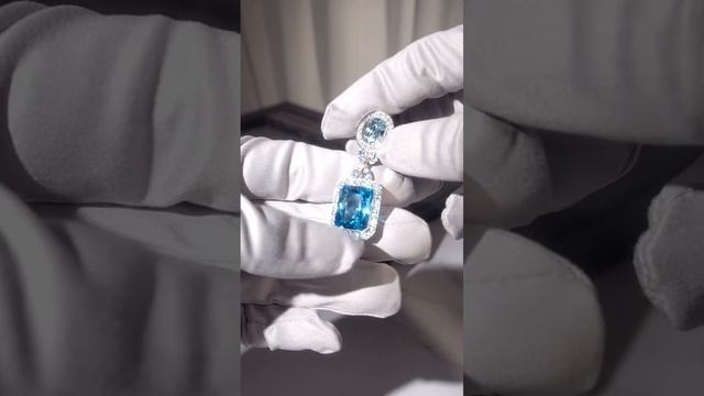 Подборка самых щедрых подарков к Новому году готова. Ваша скидка goo.su/gF1KV смотреть онлайн