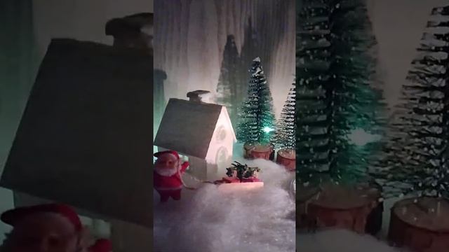 Две новогодние композиции (2022 год) смотреть онлайн