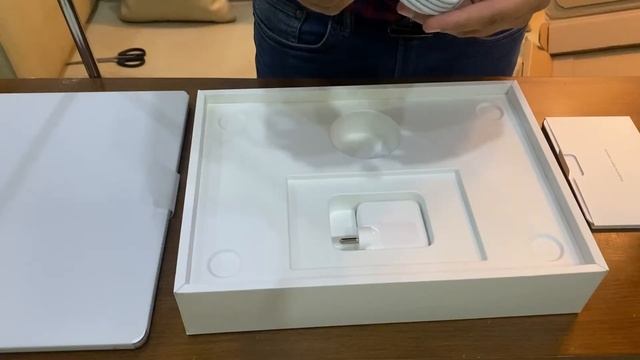 Unboxing MacBook Air M2 Silver And First Impression IND Better Than Starlight SpaceGrey Midnight