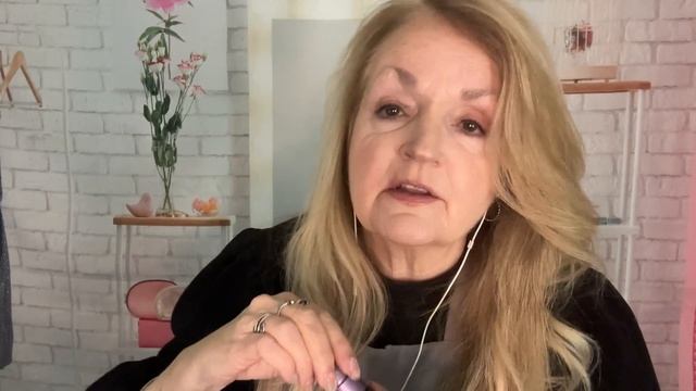 ASMR A Makeup Artist Does Your Makeup Personal Attention Role Play смотреть онлайн