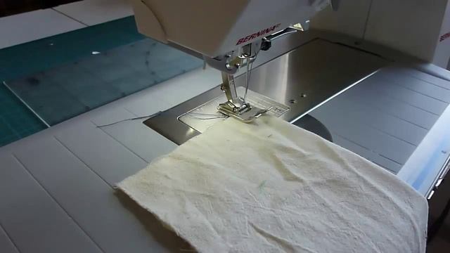 Машинные строчки прямая и зигзагообразная смотреть онлайн