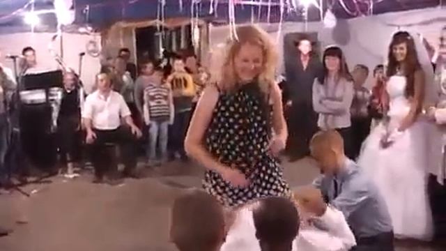 Пошлые и Развратные Приколы на Свадьбе смотреть онлайн