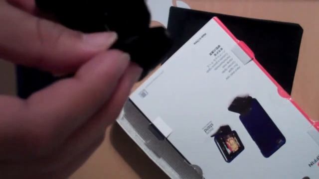 Griffin Outfit Gloss Case Review With Micro Stand for iPod Touch 4G смотреть онлайн