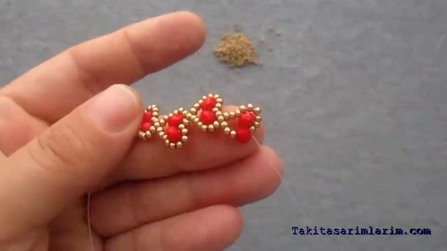 KALPLİ BİLEKLİK YAPIMI смотреть онлайн