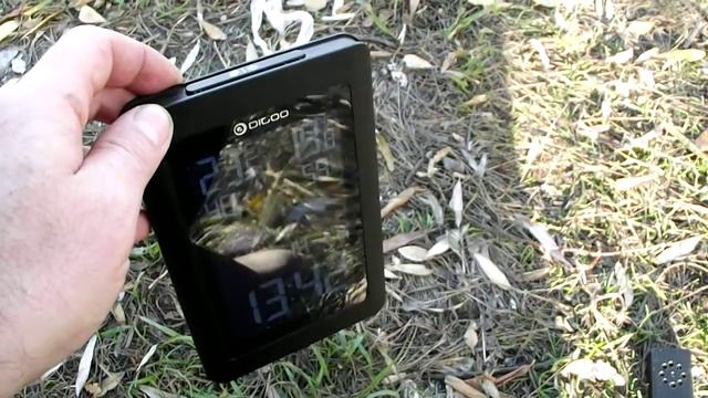 Метеостанция Digoo DG-TH1130 - как бликует дисплей