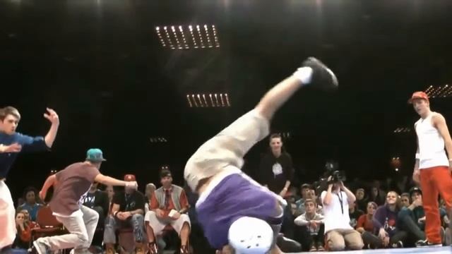 BreakDance Best Moves and Hits Compilation HD смотреть онлайн