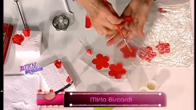 Mirta Biscardi - Bienvenidas TV - Cupcakes de Rosas смотреть онлайн