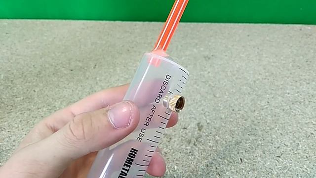 СТРЕЛЯЕТ Как сделать пистолет своми руками в домашних условиях / Самодельный пистолет с пульками смотреть онлайн