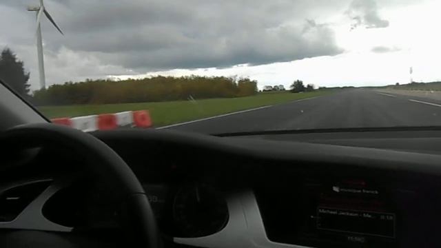 400 HP Audi S4 Avant B8 50-218 km/h смотреть онлайн