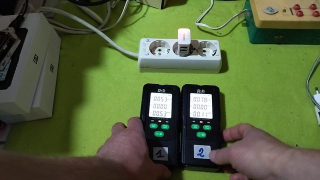 EMF: First Comparison Of Two EMF Meters/Detectors/Testers/Field Radiation Detectors  R&D RD630 - BG