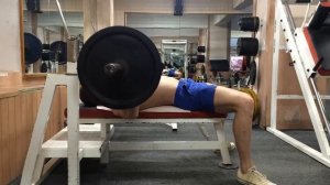 Жим штанги лежа // Как правильно делать? // Техника выполнения