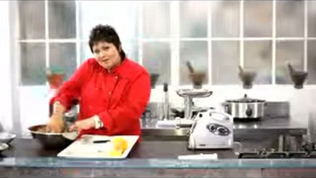 Moroccan Sausage using the Mellerware Savoy meat mincer смотреть онлайн