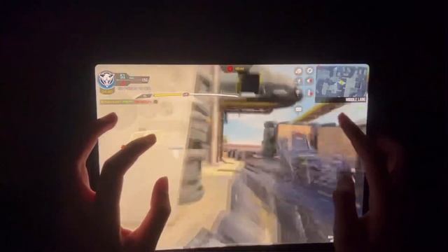 Call Of Duty Mobile 5 Fingers Handcam Gameplay (IPad Pro 2018) смотреть онлайн