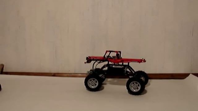 Flexo - 4x4 краулер смотреть онлайн