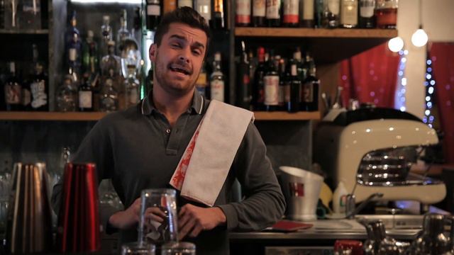 Riccardo, Nicole e i loro... "regali giusti" смотреть онлайн