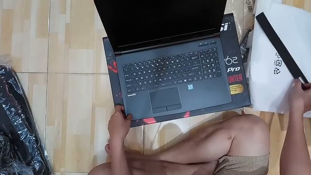 MSI GP62M 7RD смотреть онлайн