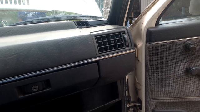 BARN FIND MK2 1986 VW Jetta Turbo Diesel смотреть онлайн
