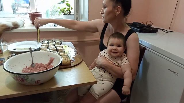 Премьера. Сын приехал, братьев по стриг,скучали и переживали все.Долгожданная встреча. смотреть онлайн