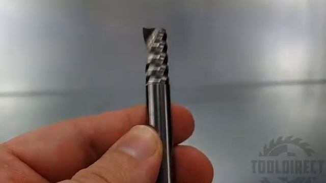 Фреза спирального типа однозаходная (ЛДСП, пластик, дерево, МДФ) Z1 с верхним резом смотреть онлайн