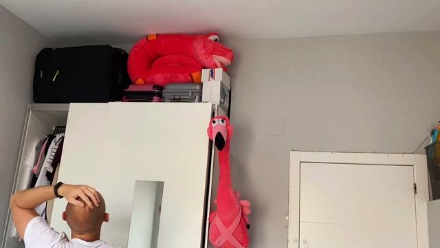 СДАЛИ КВАРТИРУ! ПРЕЗЕНТОВАЛИ КОСМЕТИКУ!?ПОРЯДОК В ШКАФУ! НОВАЯ ПЛИТА! Испания влог! смотреть онлайн