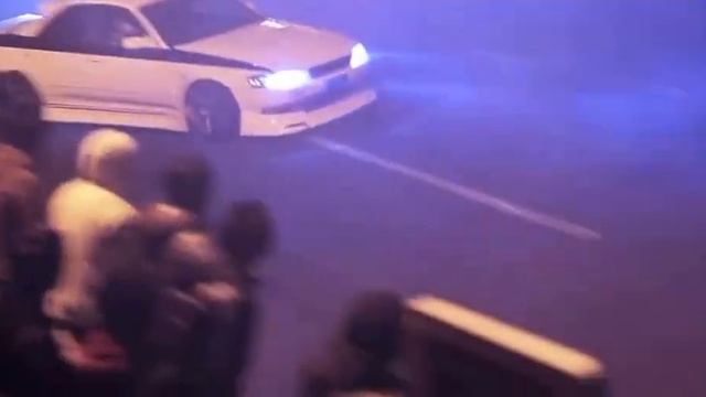 Дрифт в Японии смотреть онлайн