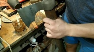 Как расклинить топор? Расклин топора на три клина. Расклиниваем с эпоксидкой.