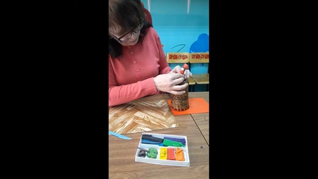 Горница Узорница 6.11.20 - Дымковская барышня. Лепим из пластилина (Гужова О.В.) смотреть онлайн