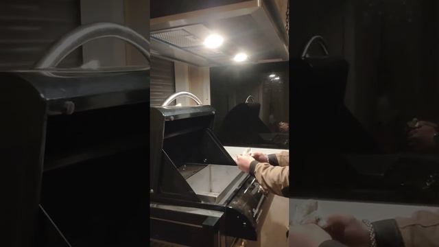 Вытяжка для гриля из нержавейки с покраской в черный муар, тест тяги после монтажа. смотреть онлайн