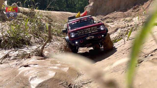 RC car TRAXXAS TRX-4 | Ford NEW Bronco 2021 Muddy Off-road Driving #31 смотреть онлайн