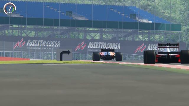 Mclaren F1 2017 vs Mclaren F1 1993 - Silverstone смотреть онлайн