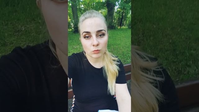 Кратко об отношение поляков к эммигрантам.Любят или ненавидят поляки русскихукраинцев и белорусов?