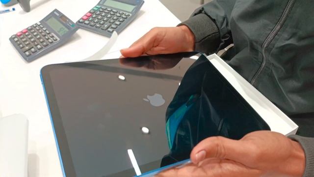 iPad 10th Generation Tablet + Apple Pencil (1st Generation) Unboxing смотреть онлайн