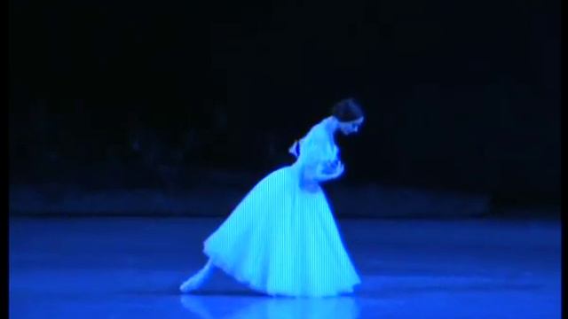Maria Kochetkova as Giselle смотреть онлайн