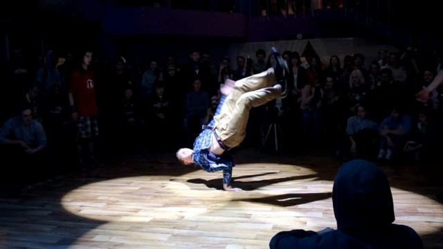 Fly in Circles : North drive Style masters vs NWB смотреть онлайн