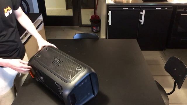 Disassemble JBL Partybox 100 & Battery Upgrade (Part 1/2) смотреть онлайн
